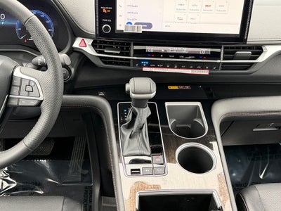 2026 Toyota Sienna Platinum 7 Passenger