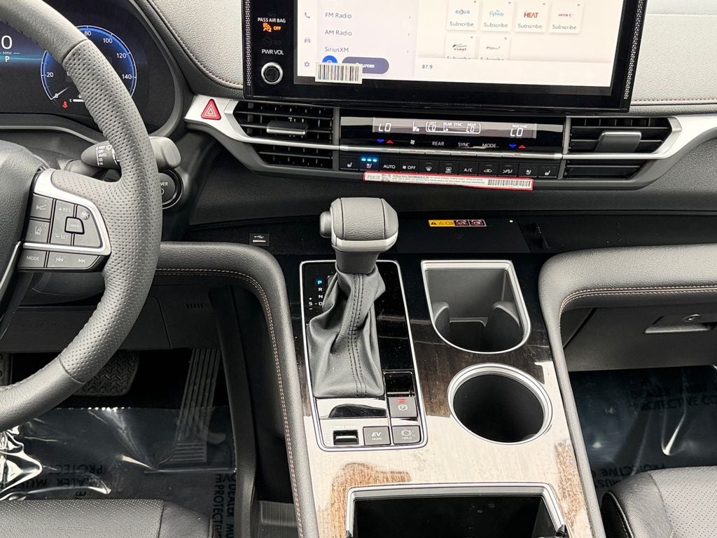 2026 Toyota Sienna Platinum 7 Passenger