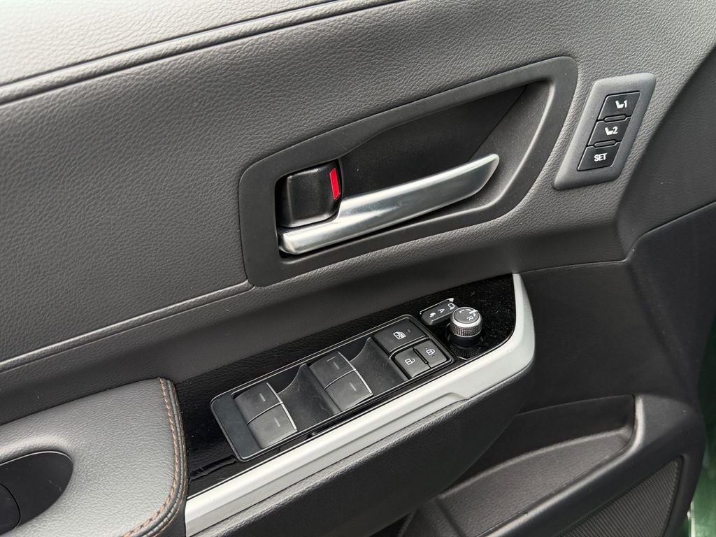 2026 Toyota Sienna Platinum 7 Passenger