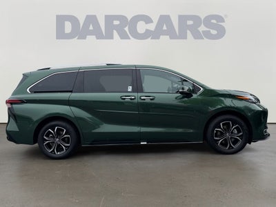 2026 Toyota Sienna Platinum 7 Passenger