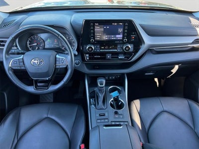 2020 Toyota Highlander XLE