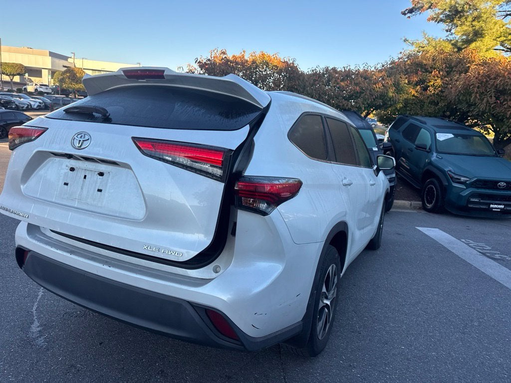 2022 Toyota Highlander XLE