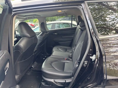 2020 Toyota Highlander Hybrid XLE
