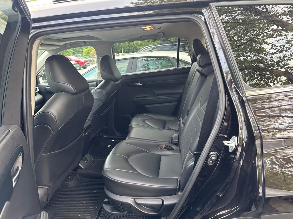 2020 Toyota Highlander Hybrid XLE