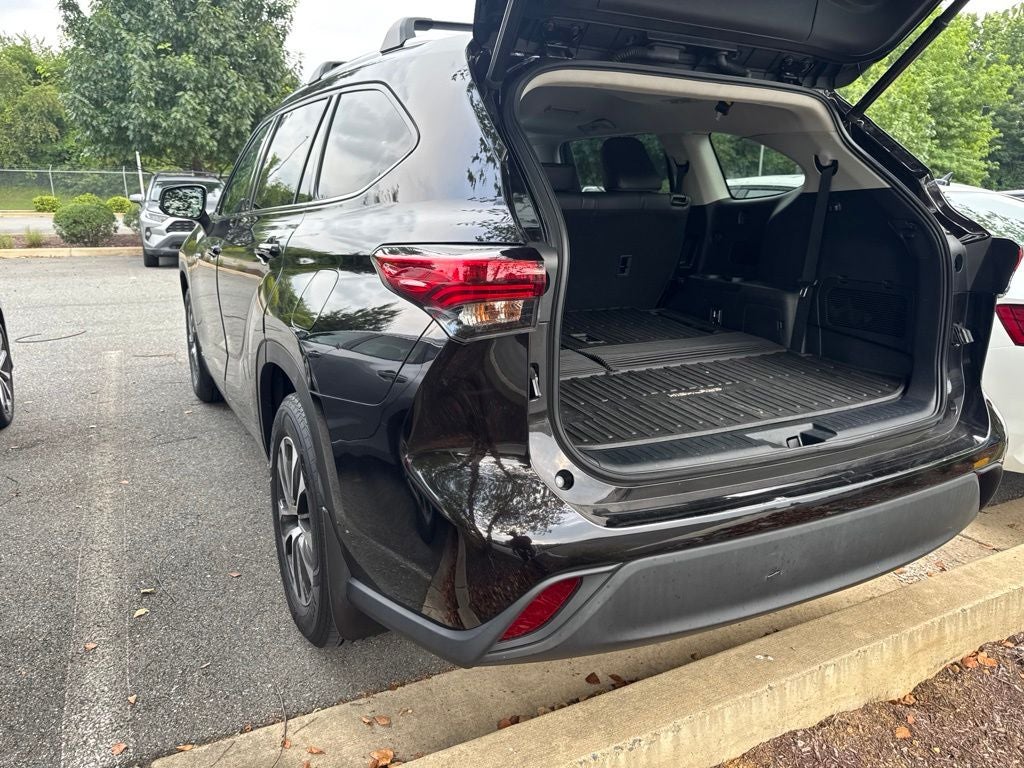 2020 Toyota Highlander Hybrid XLE