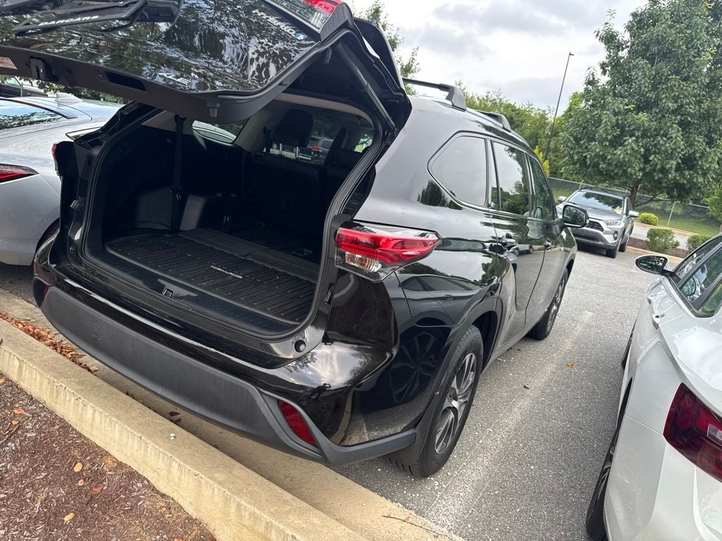 2020 Toyota Highlander Hybrid XLE