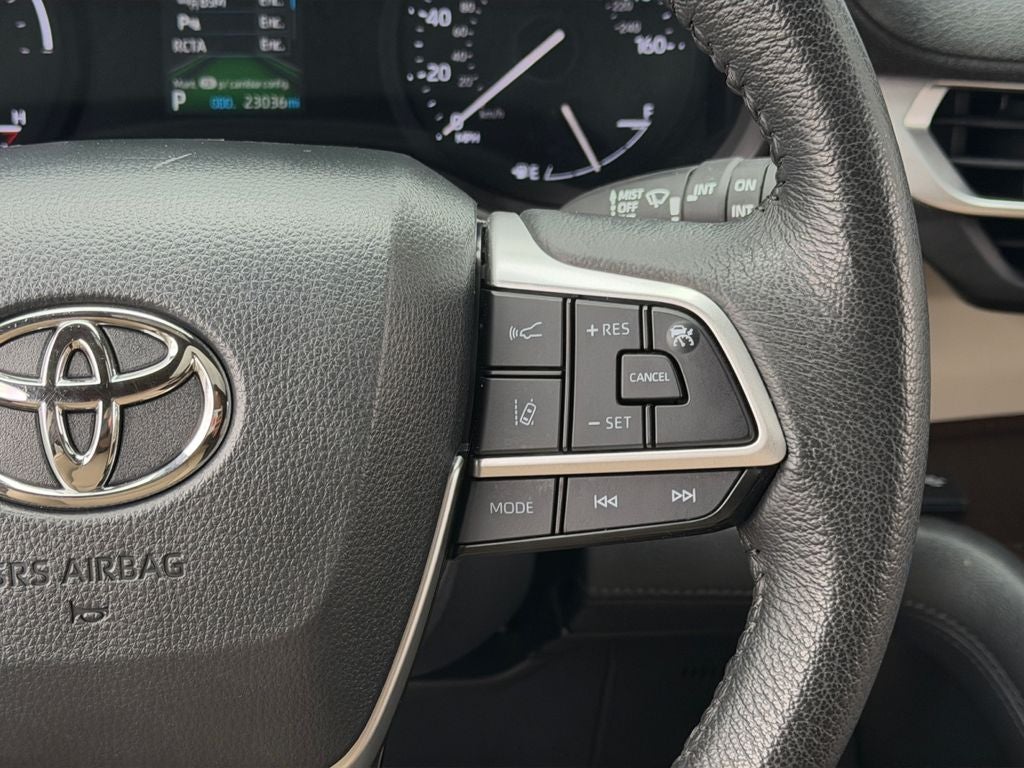 2023 Toyota Sienna XLE 7 Passenger