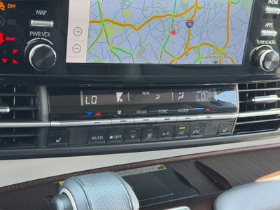 2022 Toyota Sienna XLE 7 Passenger