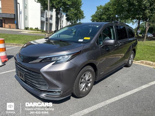 2021 Toyota Sienna XLE 7 Passenger