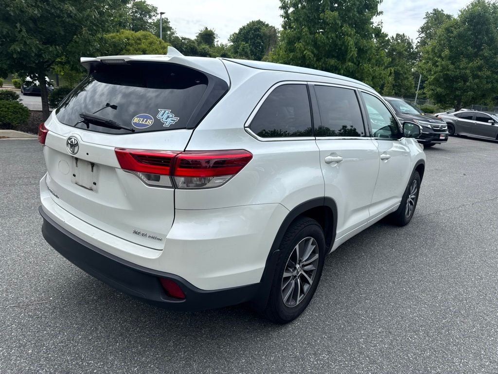 2018 Toyota Highlander XLE Super Clean!