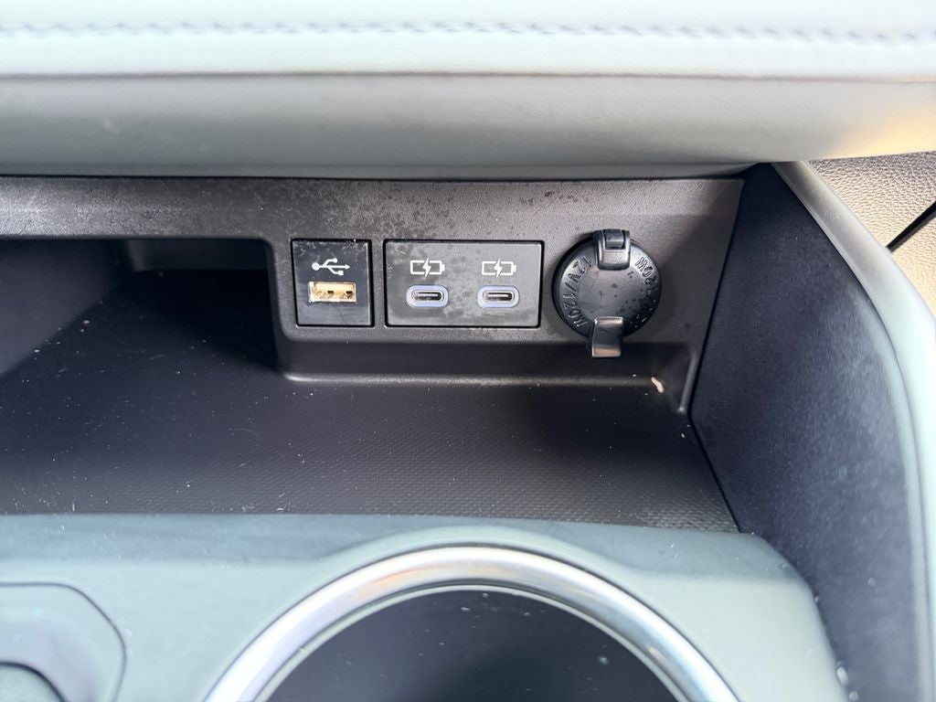 2025 Toyota Highlander Hybrid XLE