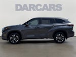 2025 Toyota Highlander Hybrid XLE
