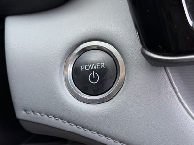 2025 Toyota Highlander Hybrid XLE