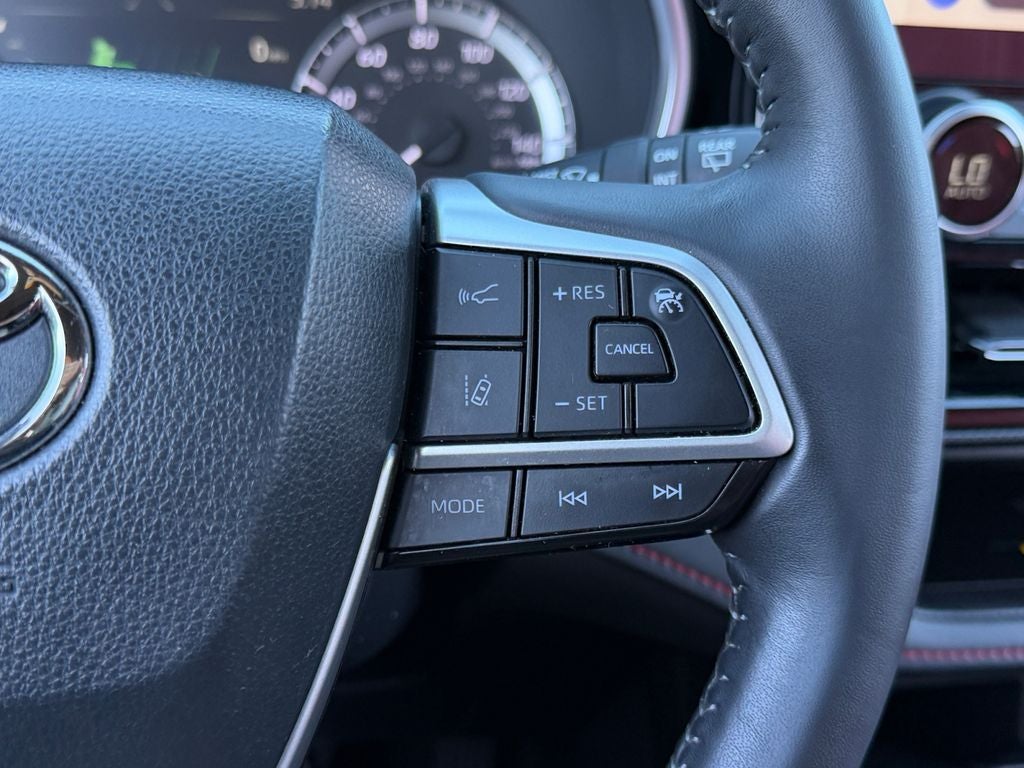 2024 Toyota Highlander XSE
