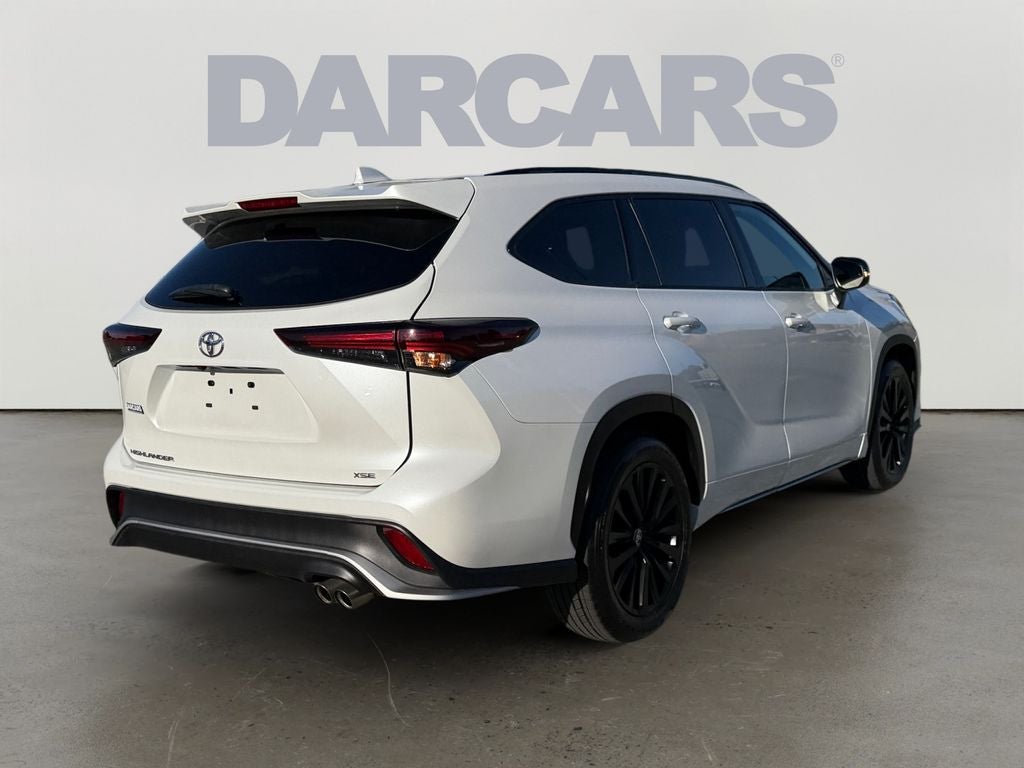 2024 Toyota Highlander XSE