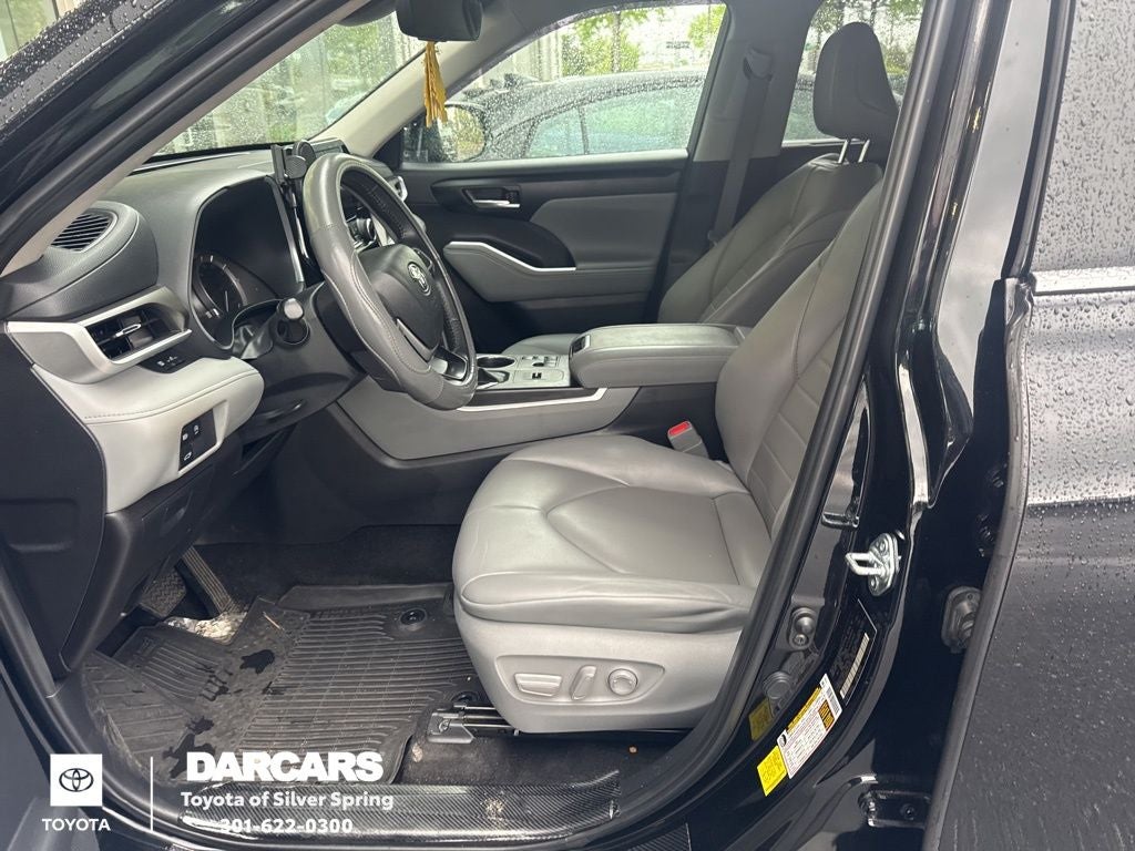 2024 Toyota Highlander XLE