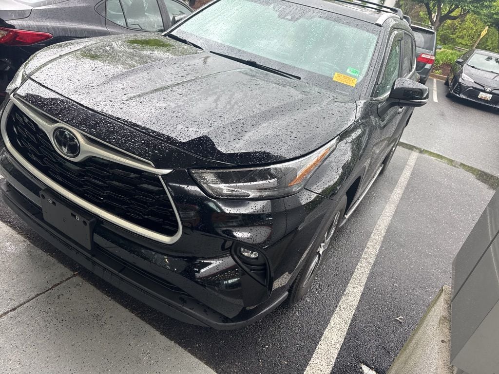 2024 Toyota Highlander XLE