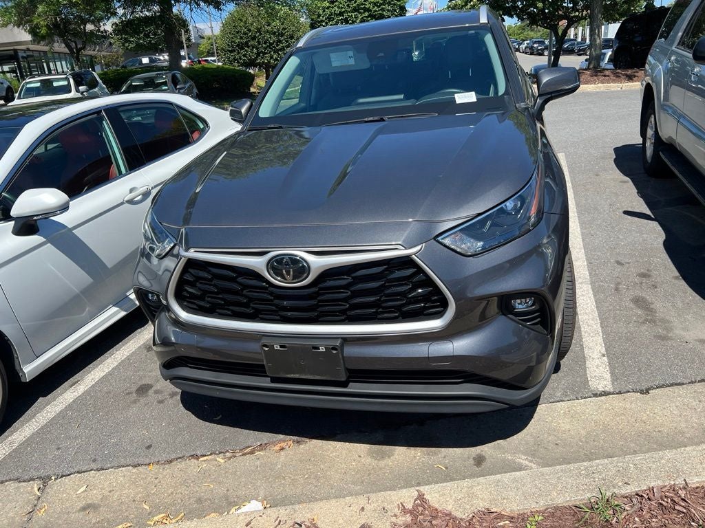 2024 Toyota Highlander XLE