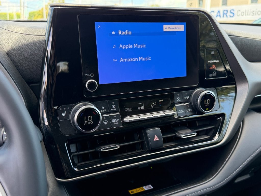 2024 Toyota Highlander XLE