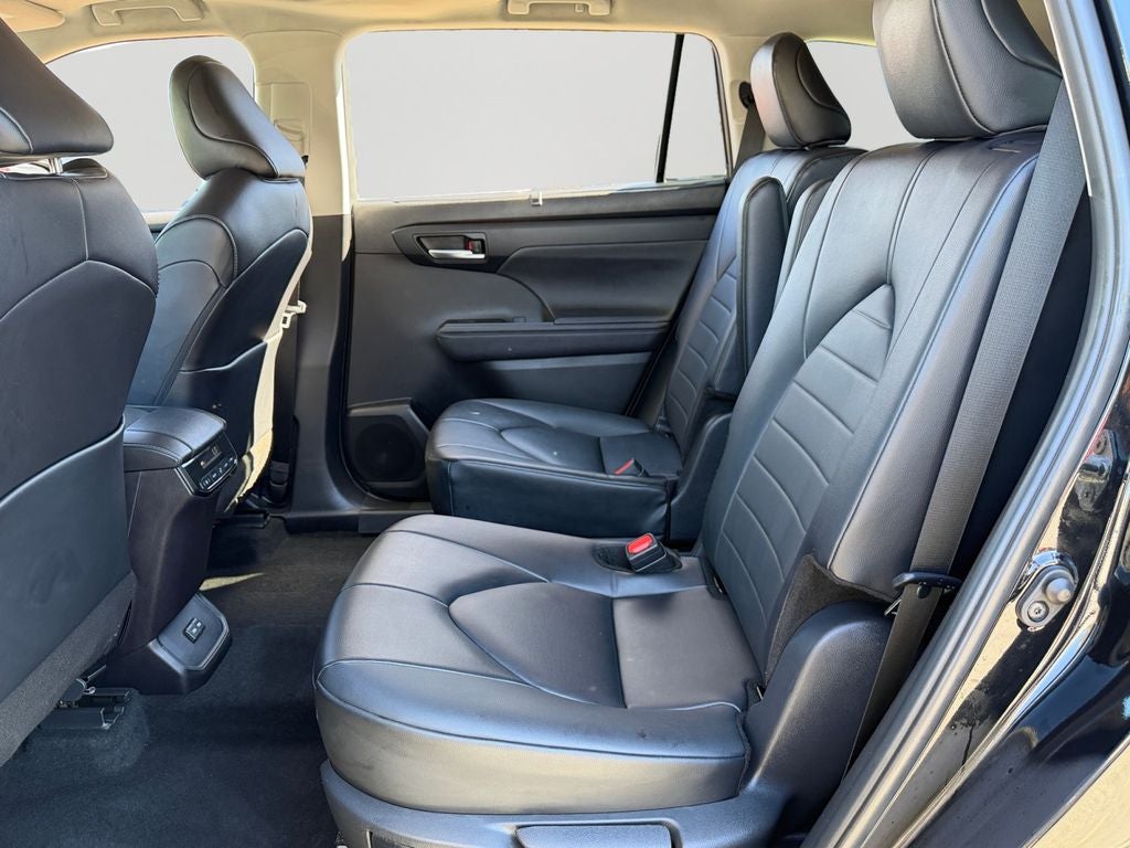 2024 Toyota Highlander XLE AWD!