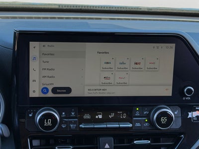 2024 Toyota Highlander XLE AWD!