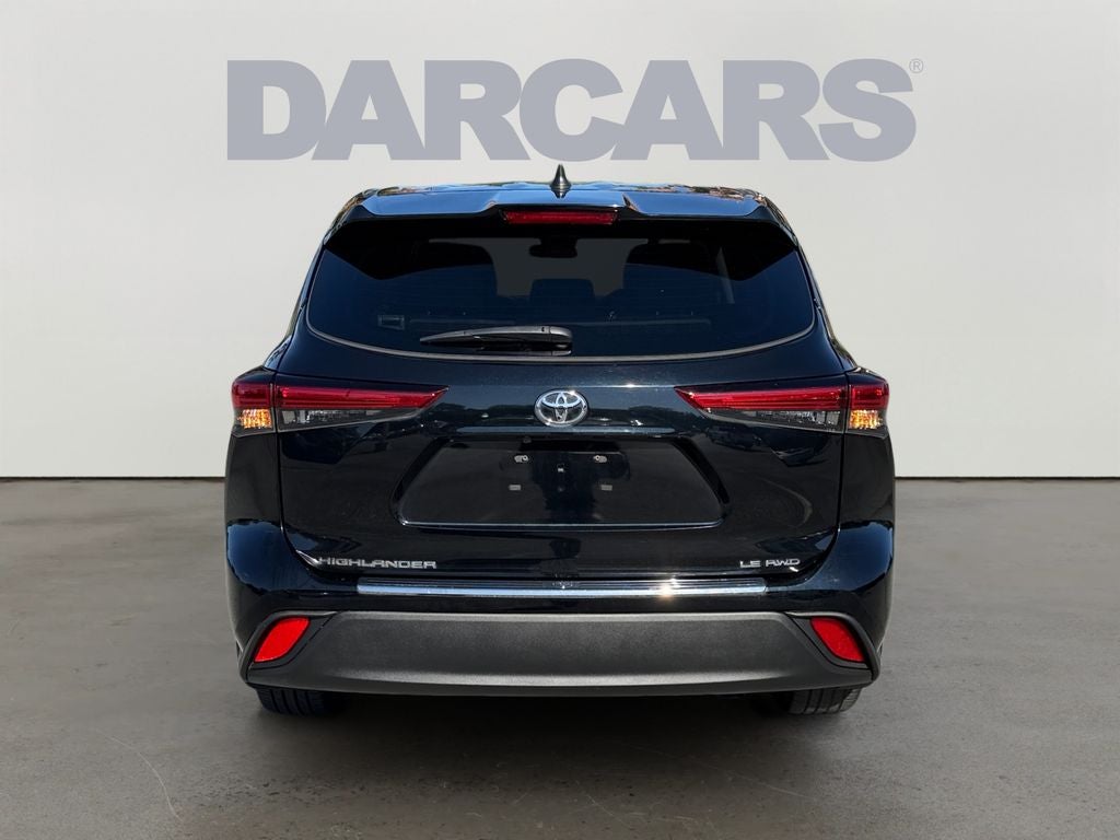 2023 Toyota Highlander LE