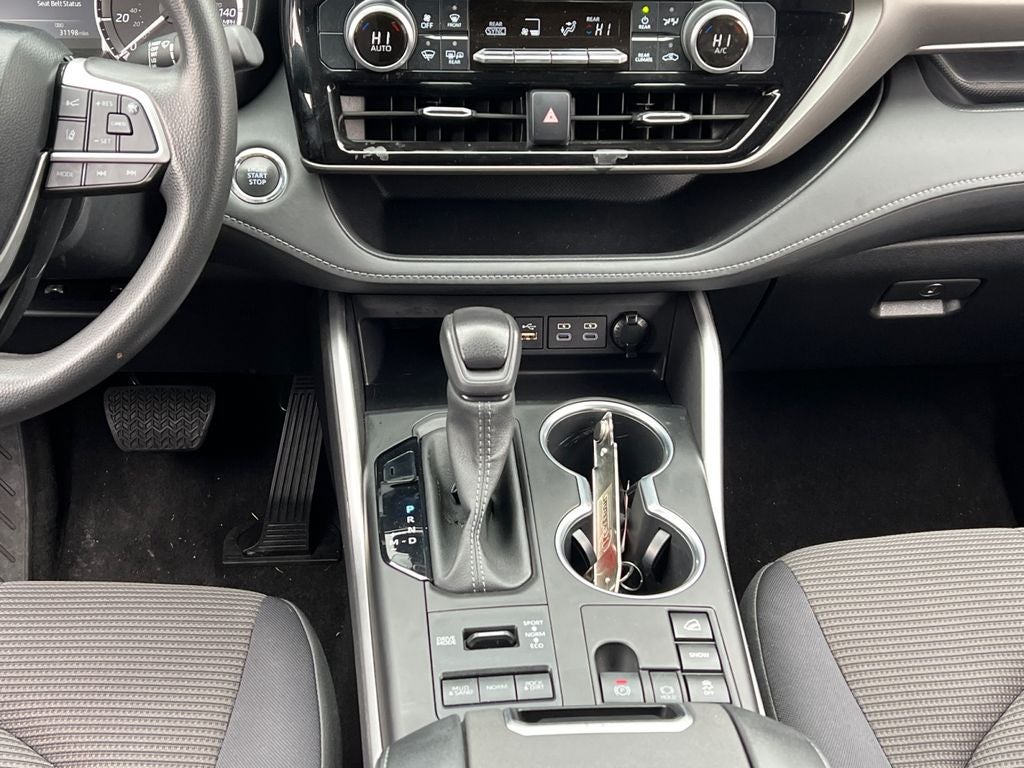 2023 Toyota Highlander L