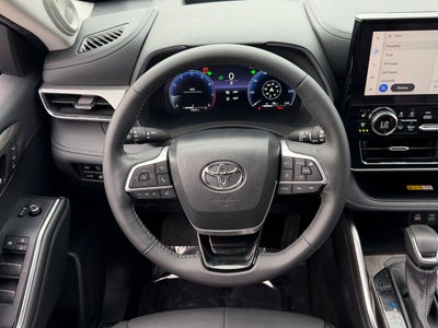 2024 Toyota Highlander Platinum
