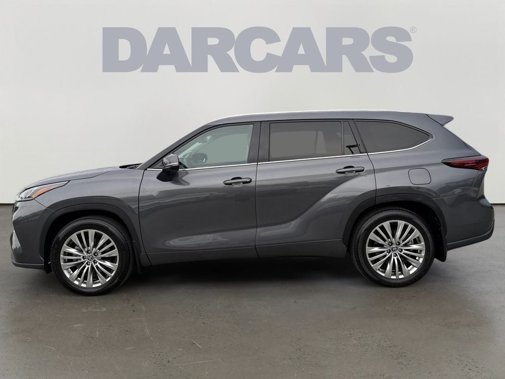 2024 Toyota Highlander Platinum