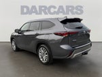 2024 Toyota Highlander Platinum