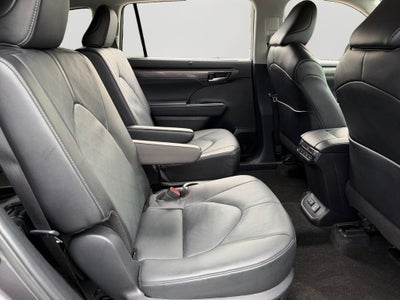 2024 Toyota Highlander Platinum