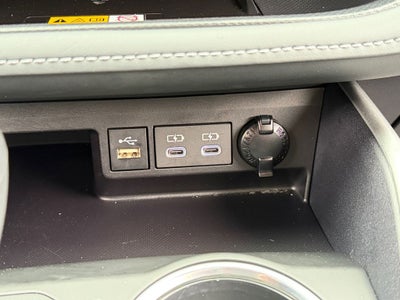 2024 Toyota Highlander XLE Super Low Miles!