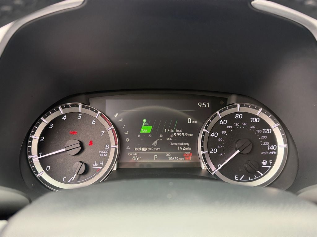 2024 Toyota Highlander XLE Super Low Miles!