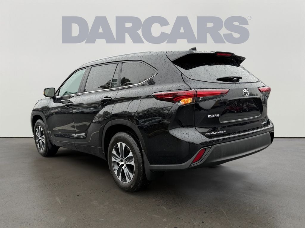 2024 Toyota Highlander XLE Super Low Miles!