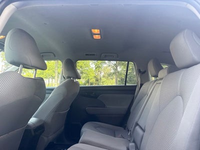 2023 Toyota Highlander LE