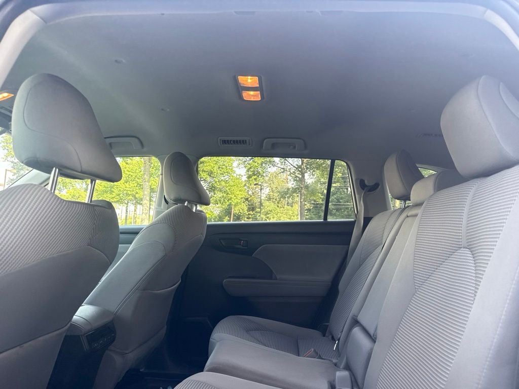 2023 Toyota Highlander LE