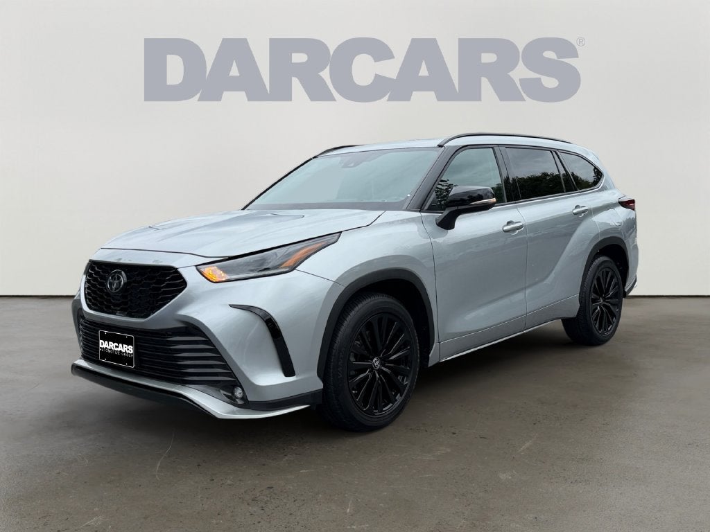2025 Toyota Highlander XSE