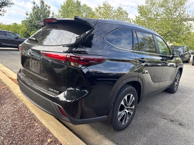 2024 Toyota Highlander XLE