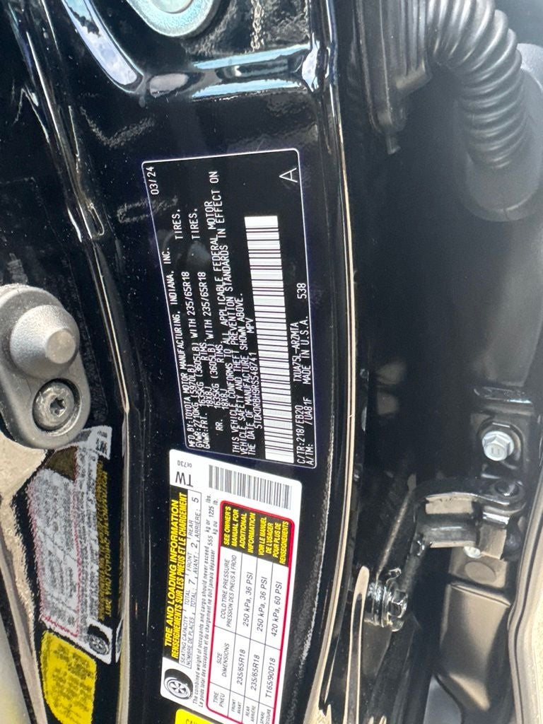 2024 Toyota Highlander XLE