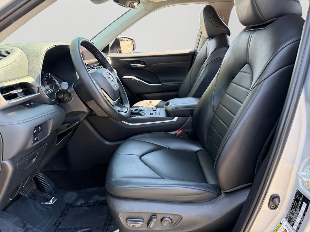 2024 Toyota Highlander XLE