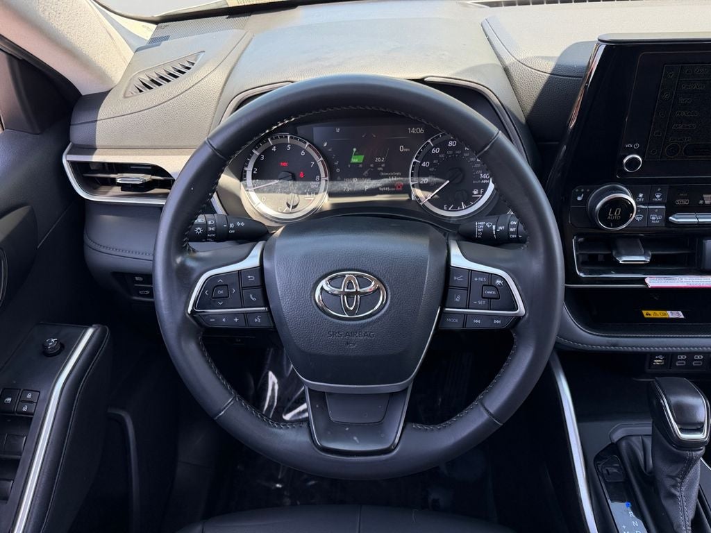 2024 Toyota Highlander XLE
