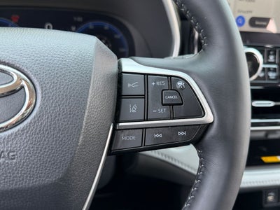 2025 Toyota Highlander Limited