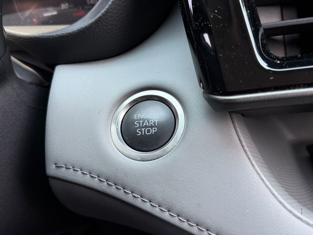 2025 Toyota Highlander Limited