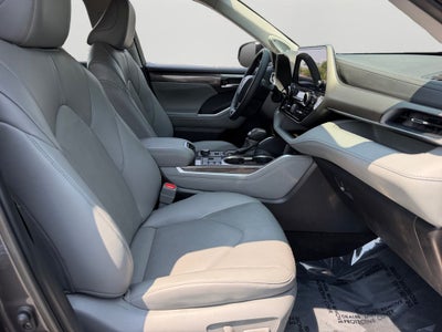 2025 Toyota Highlander Limited