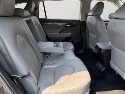 2025 Toyota Highlander Limited
