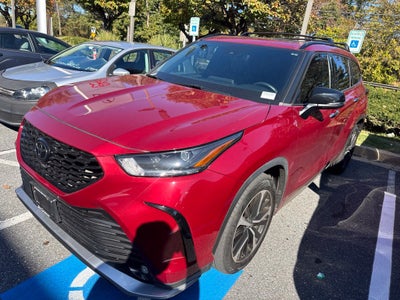 2022 Toyota Highlander XSE