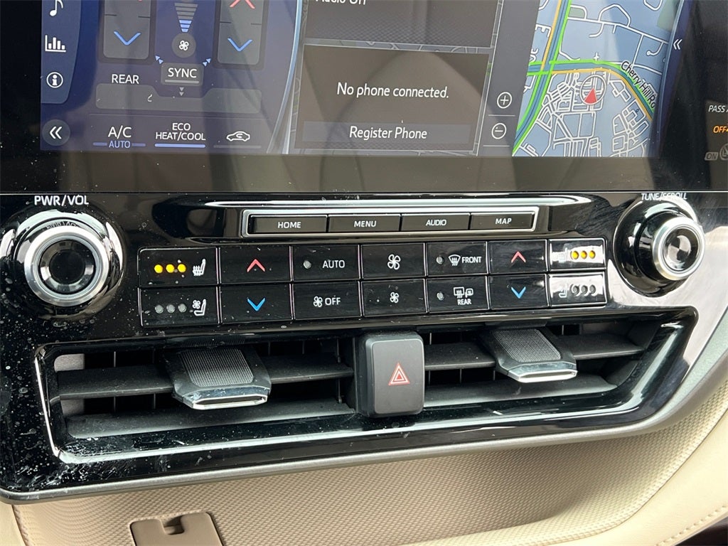 2021 Toyota Highlander Hybrid Limited Low Miles