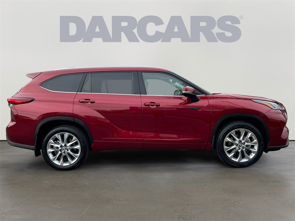 2021 Toyota Highlander Hybrid Limited Low Miles