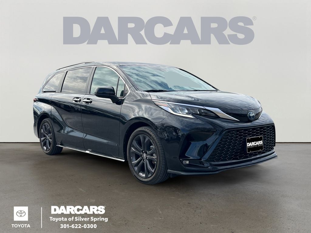 2022 Toyota Sienna XSE 7 Passenger
