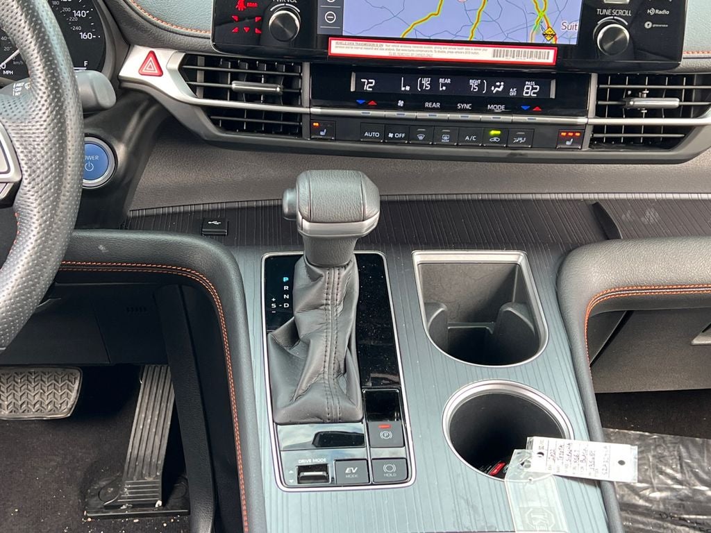 2022 Toyota Sienna XSE 7 Passenger